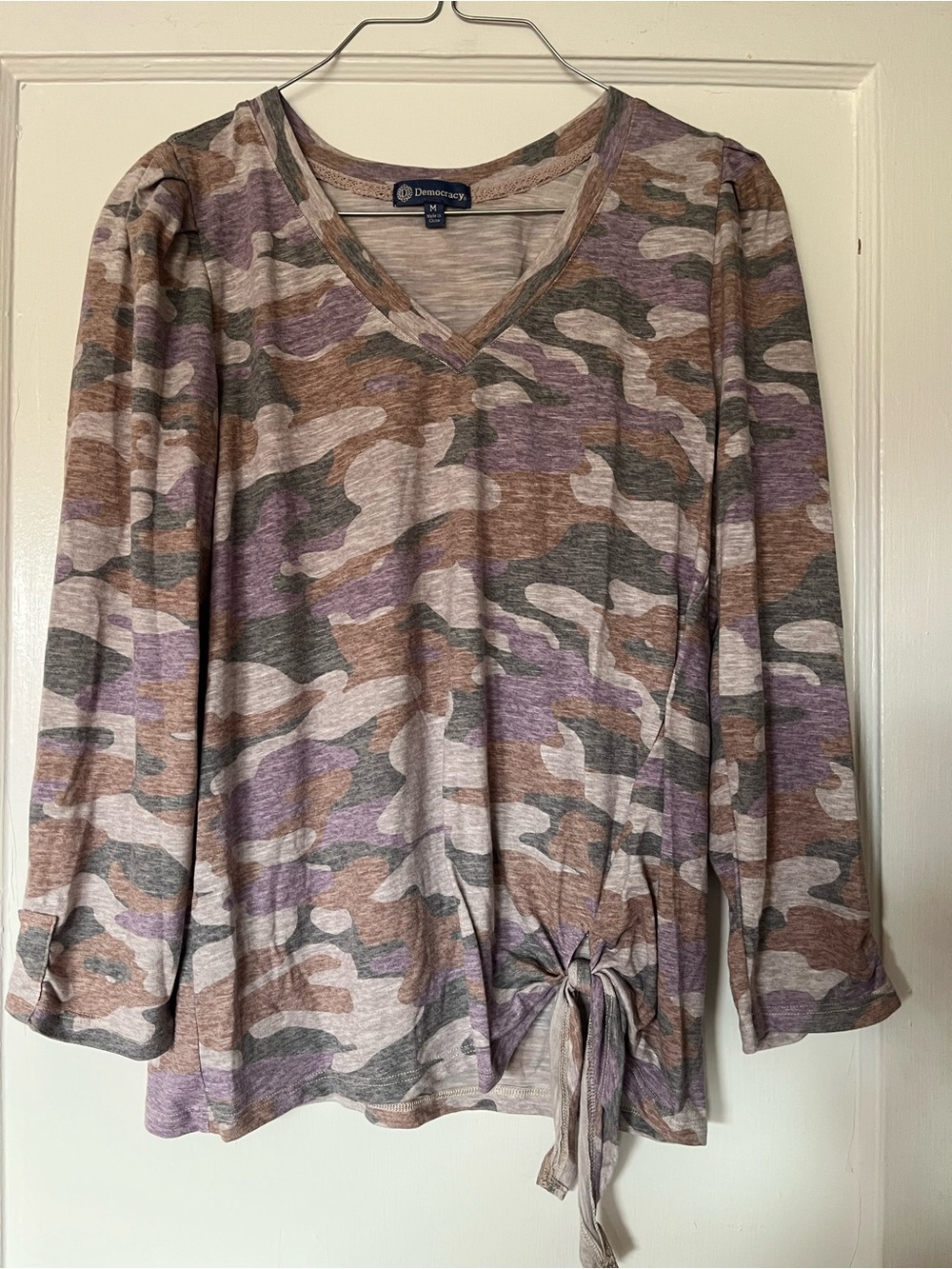 Democracy V-Neck Long Sleeve Camo Tie-Hem Top in Lavender, Taupe, Gray
